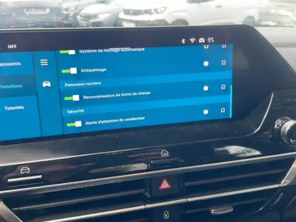 CITROEN C4 X FEEL PACK PureTech 130 CV EAT8