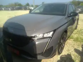 PEUGEOT ALLURE Hybrid 136 CV e-DCS6