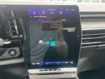 RENAULT AUSTRAL TECHNO E-Tech full hybrid 200 CV 