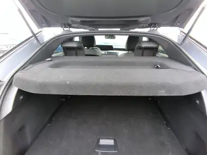 PEUGEOT 3008 ALLURE HYBRIDE 136 CV e-DCS6