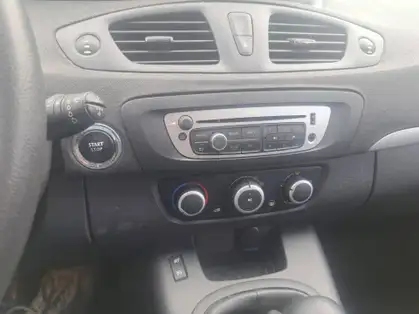 RENAULT GRAND SCENIC III dCi 110 Energy FAP eco2 Expression 7 pl