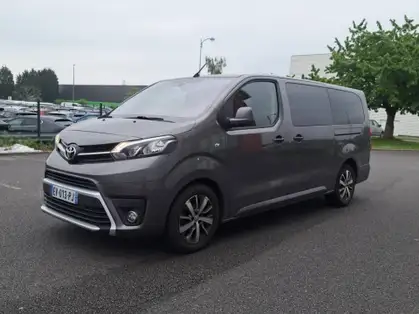 TOYOTA PROACE COMBI Long 115 D-4D BVM6 Dynamic - 8P