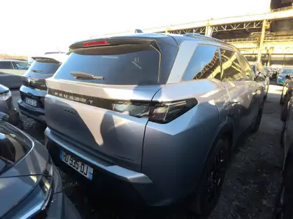 PEUGEOT 5008 GT Hybrid 145 CV e-DCS6 