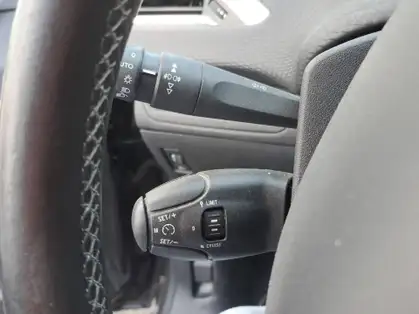 PEUGEOT 2008 2008 ALLURE 1.6 BLUEHDI 100 CV BVM6