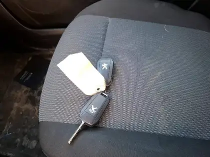 PEUGEOT PARTNER FOURGON TAILLE M 650 KGS 1.5 BLUEHDI 100 CV BVM6