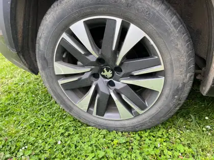 PEUGEOT 2008 ALLURE 1.2 PURETECH 110 CV EAT6