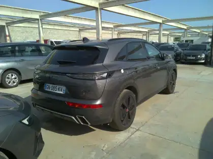 DS DS 7 PERFORMANCE LINE + Hybride Rechargeable E-Tense 300 CV EAT8 4x4 