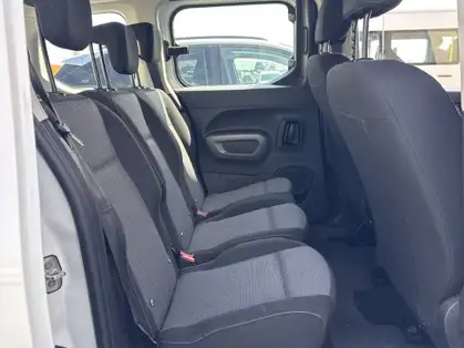 TOYOTA PROACE CITY VERSO Medium 1.2L 110  VVT-i BVM6 Dynamic