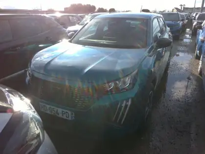 PEUGEOT 2008 STYLE 100 CV BVM6