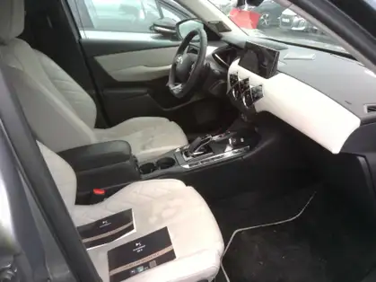 DS DS 3 ESPRIT DE VOYAGE PureTech 130 CV EAT8