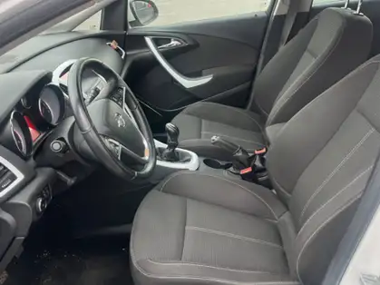OPEL ASTRA 1.7 CDTI 110 ch FAP White Edition