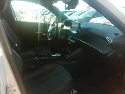 PEUGEOT 2008 ALLURE Hybrid 145 CV e-DCS6 