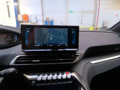 PEUGEOT 3008 ALLURE PACK HYBRID 136 CV E-DCS6