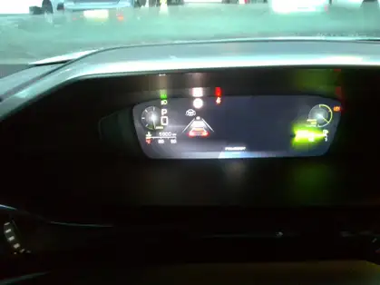 PEUGEOT 408 GT HYBRID 136 CV e-DCS6