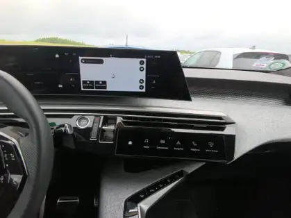 PEUGEOT 3008 210 ch 73 kWh GT