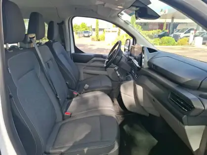 FORD TOURNEO CUSTOM 320 L2H1 2.0 EcoBlue 150 ch Titanium