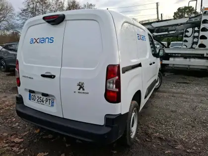 PEUGEOT PARTNER FOURGON ASPHALT TAILLE M 650 KGS BLUEHDI 100 CV BVM6