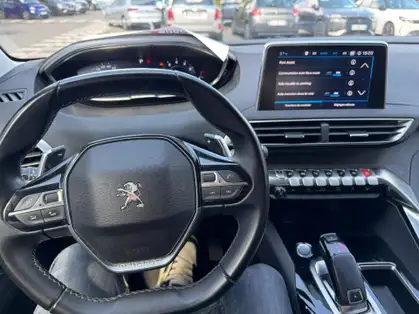 PEUGEOT 3008 Puretech 130ch S&S EAT8 Allure Business