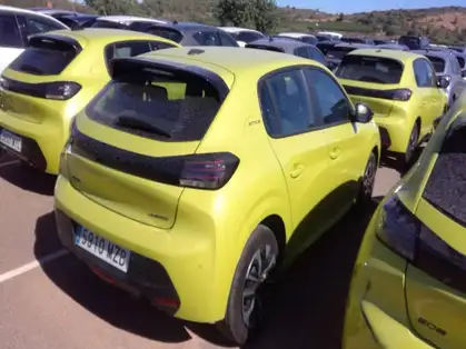 PEUGEOT 208 Hybrid 110 ch e-DCS6 Style