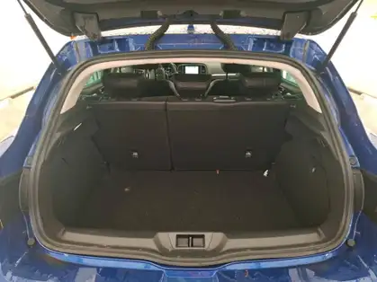 PEUGEOT 3008 Blue dCi 115 EDC Techno
