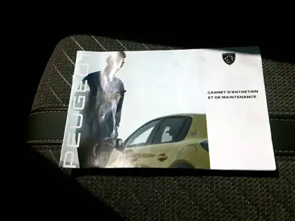 PEUGEOT 208 ALLURE 1.2 PURETECH 100 CV BVM6