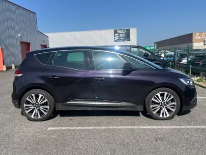 RENAULT SCENIC IV TCe 160 FAP EDC Initiale Paris