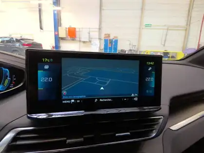 PEUGEOT 3008 GT PACK 1.6 HYBRID4 300 CV E-EAT8