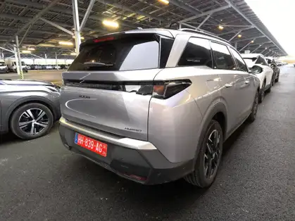 PEUGEOT 5008 GT Hybrid 145 CV e-DCS6 