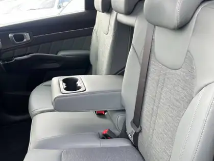 KIA SORENTO ACTIVE 1.6 T-GDi 253 CV Hybride Rechargeable BVA6 4x4 7 PLACES