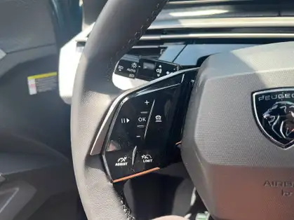 PEUGEOT 3008 ALLURE HYBRIDE 136 CV e-DCS6