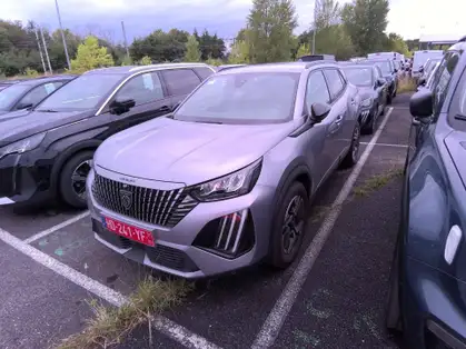 PEUGEOT 2008 ALLURE Hybrid 145 CV e-DCS6 