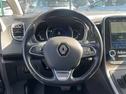 RENAULT SCENIC IV TCe 160 FAP EDC Initiale Paris