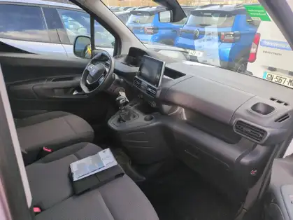 PEUGEOT PARTNER FOURGON TAILLE M 950 KGS BLUEHDI 100 CV BVM6