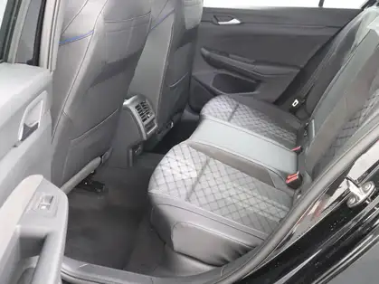 VOLKSWAGEN GOLF 1.5 eTSI EVO2 150 DSG7 R-Line Limited