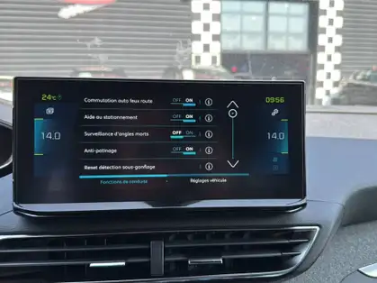PEUGEOT 3008 ALLURE PACK 1.6 HYBRID 225 CV E-EAT8