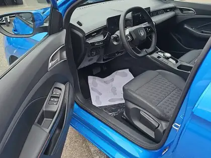 MG MG3 LUXURY 1.5 Hybrid+ 195 CV 