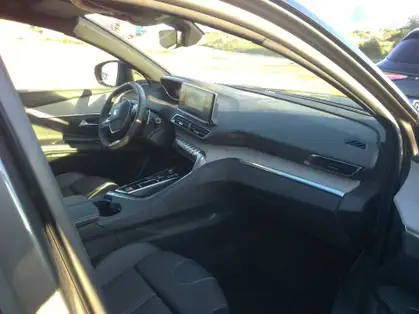 PEUGEOT 3008 GT HYBRID 136 CV E-DCS6