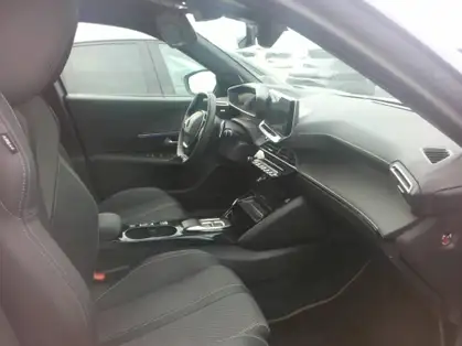 PEUGEOT 2008 GT 1.2 PURETECH 130 CV EAT8