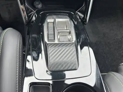 PEUGEOT 2008 GT HYBRID 136 CV E-DCS6
