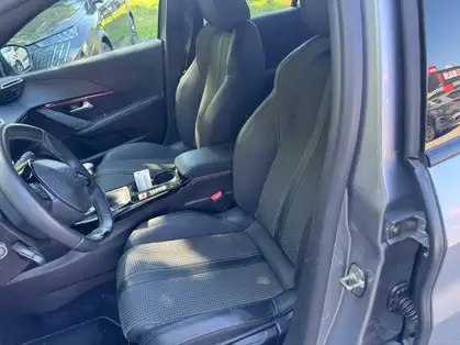 PEUGEOT 208 GT 1.5 BLUEHDI 100 CV BVM6