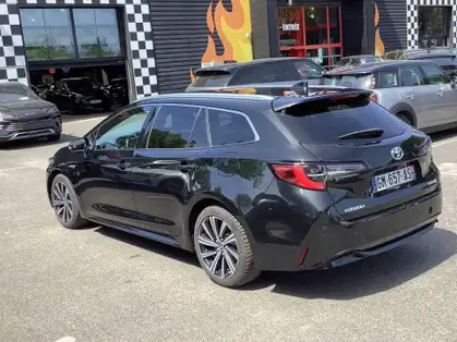 TOYOTA COROLLA TOURING SPORTS HYBRIDE MY20 184h Design