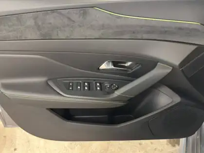 PEUGEOT 308 GT Hybrid 145 CV e-DCS6
