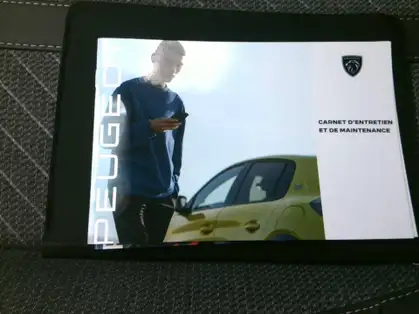 PEUGEOT 2008 ALLURE 1.2 PURETECH 100 CV BVM6