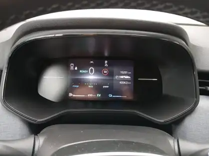 RENAULT CLIO V EVOLUTION E-Tech full hybrid 145 CV 