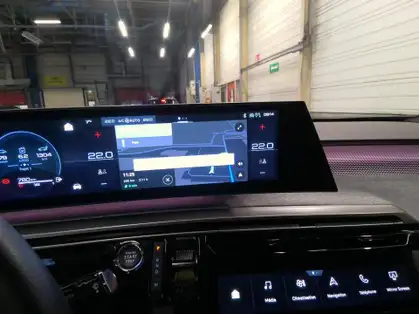 PEUGEOT 3008 GT Hybrid 145 e-DCS6