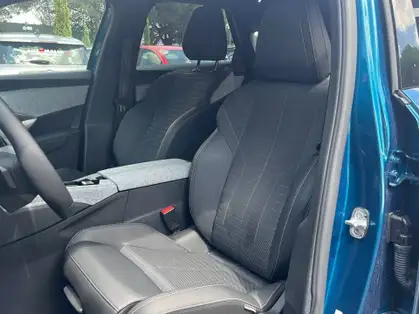PEUGEOT 3008 ALLURE HYBRIDE 136 CV e-DCS6
