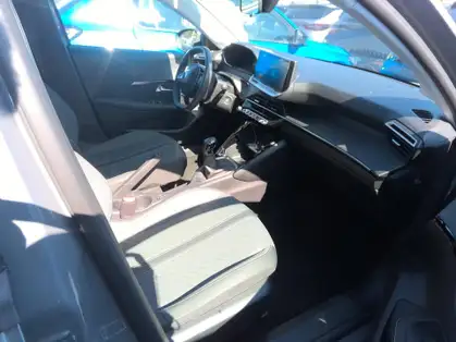 PEUGEOT 208 ACTIVE 1.2 PURETECH 75 CV BVM5