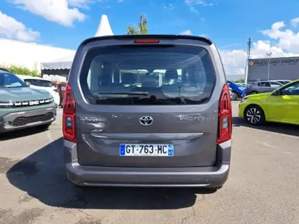 TOYOTA PROACE CITY VERSO RC22 Medium 1.2L 110 VVT-i BVM6 Dynamic