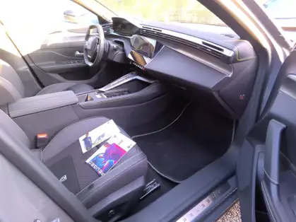 PEUGEOT 408 GT HYBRID 136 CV e-DCS6