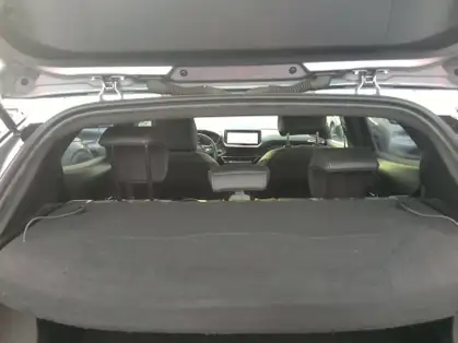 PEUGEOT 2008 ALLURE HYBRID 136 CV e-DCS6